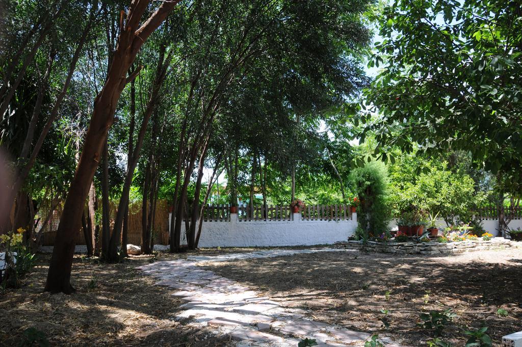 דירות Kalamákion Vicky'S Garden מראה חיצוני תמונה